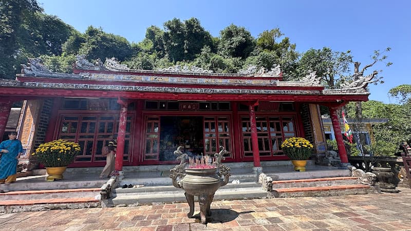 Hình ảnh Điện Hòn Chén - 2