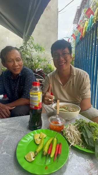Hình ảnh Phở bò, Mì xíu chú Cảnh (Vietnamese Beef Noodle Soup) - 6