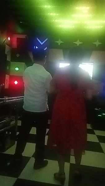 KARAOKE Chinh Quang