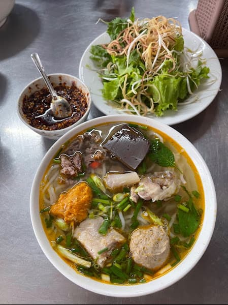 Hình ảnh Quán Cẩm - Bún Bò Huế - 4