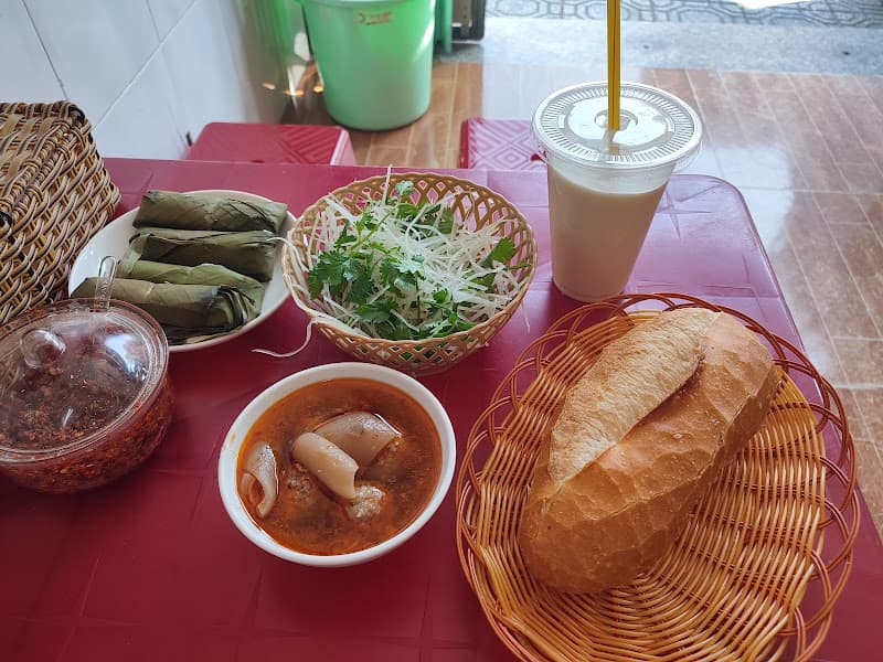 Hình ảnh Bánh Mì Xíu Mại Đà Lạt Như Ý - 3