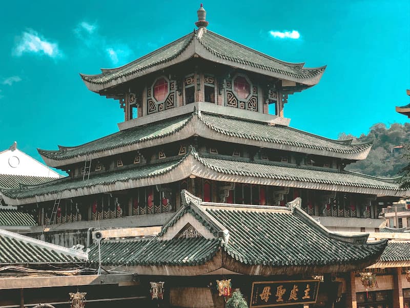 Miếu Bà Chúa Xứ Núi Sam