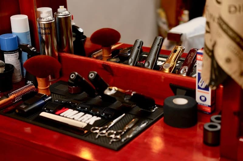 Hình ảnh B.Barbershop tân hà - 2