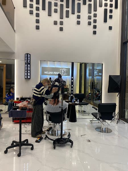 Hình ảnh Đức Hoàng Hair Salon - 2