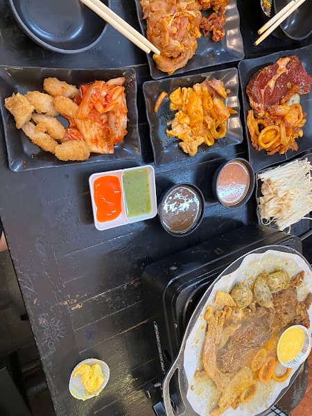 Hình ảnh Mr Mlem Cs1- Chuỗi Buffet Nướng Lẩu - 3