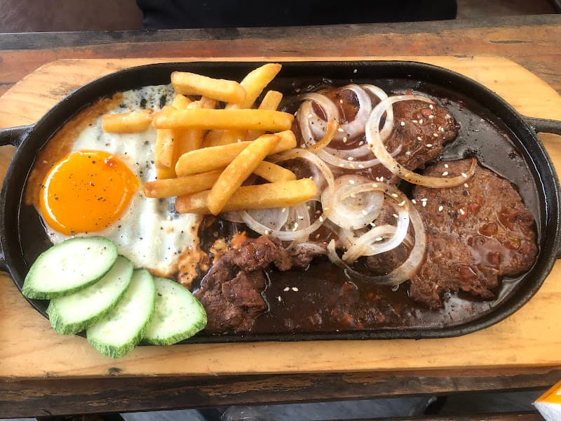 Hình ảnh Tom's Garden Coffee & BBQ - 3