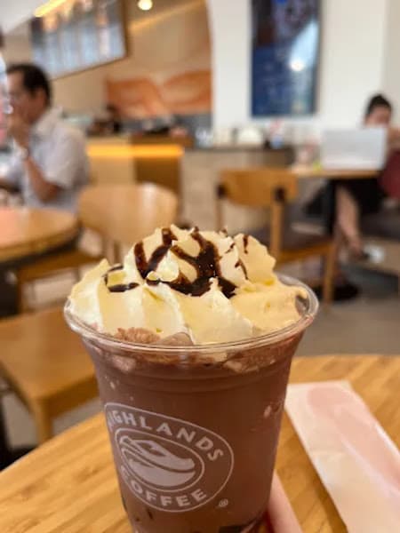 Hình ảnh Highlands Coffee 416 Phạm Văn Đồng - Bình Thạnh - 2