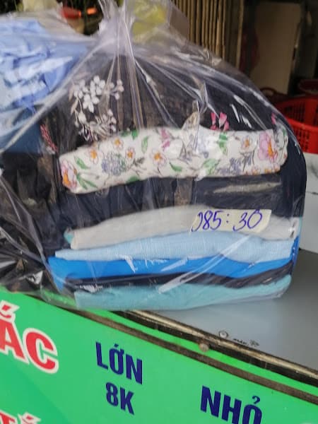 Hình ảnh Giặt Ủi Thuỳ Chiến Laundry Service - 2