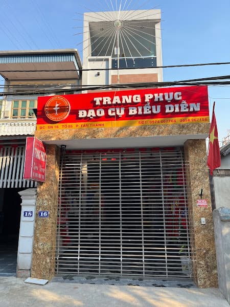 Ảnh bìa Trang phục biểu diễn Đăng Dương