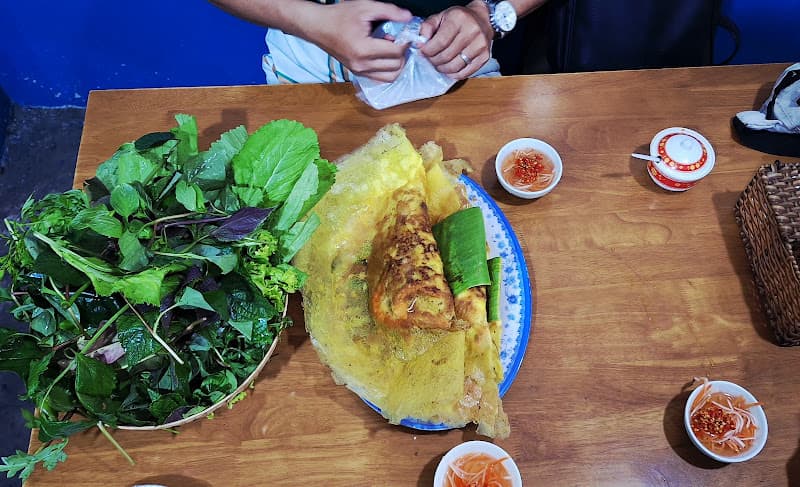 Ảnh bìa BÁNH XÈO MIỀN TÂY RAU RỪNG NHÍ