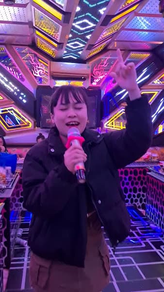 Karaoke Sang Trọng