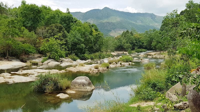 Ảnh bìa Khu Bảo tồn Thiên nhiên Hòn Bà