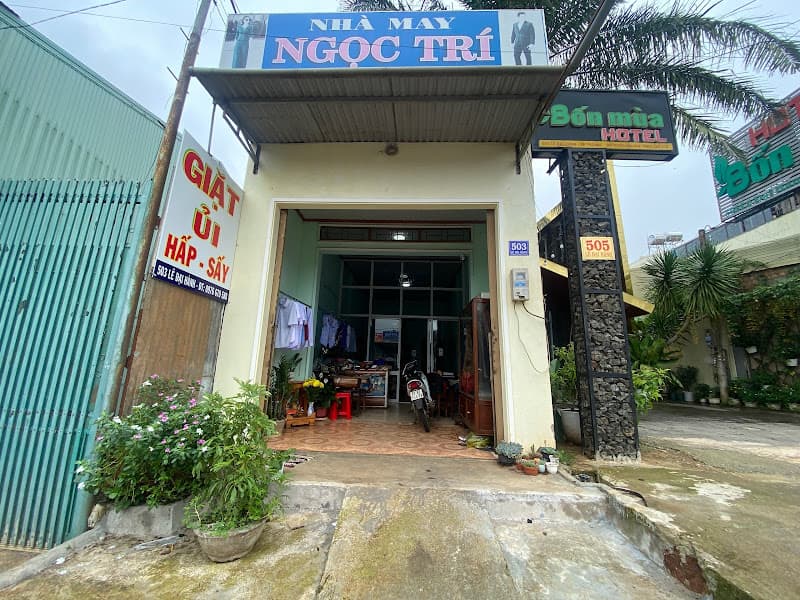 Hình ảnh Tiệm giặt ủi Ngọc Trí, Nhà May Ngọc Trí. - 5