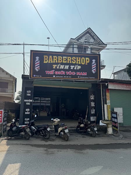 Hình ảnh TỈNH TÍP BARBER SHOP - 3