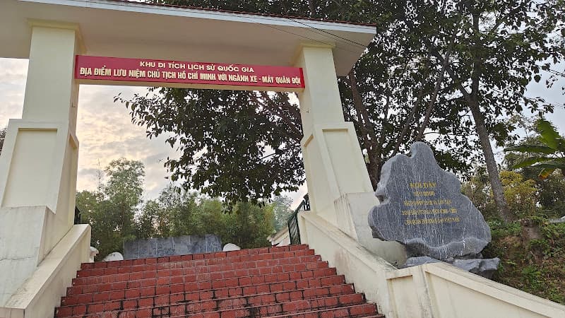 Hình ảnh Di Tích Lịch Sử Bác Hồ Với Ngành Xe, Máy Quân Đội - 5