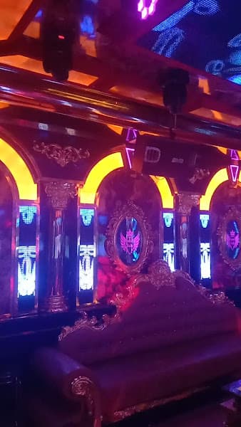 Hình ảnh Karaoke Royal Club - 26 Phố Nhổn - 4