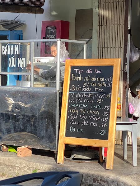 Hình ảnh Tiệm Nhà Kim - Bánh mì xíu mại - 4