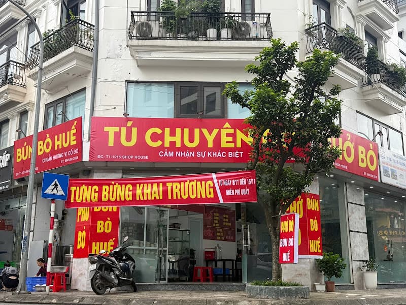 Ảnh bìa Tú Chuyên Bò : Phở Bò - Bún Bò Huế