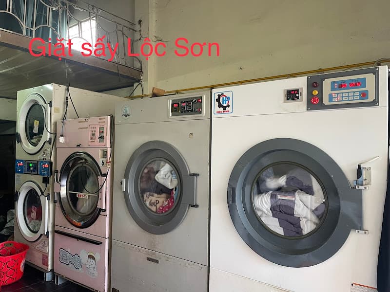 Hình ảnh Giặt ủi lộc sơn- giặt sấy Bảo Lộc - 4