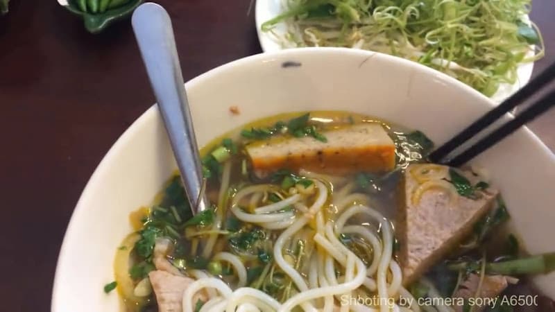 Hình ảnh Bún bò Huế - 3
