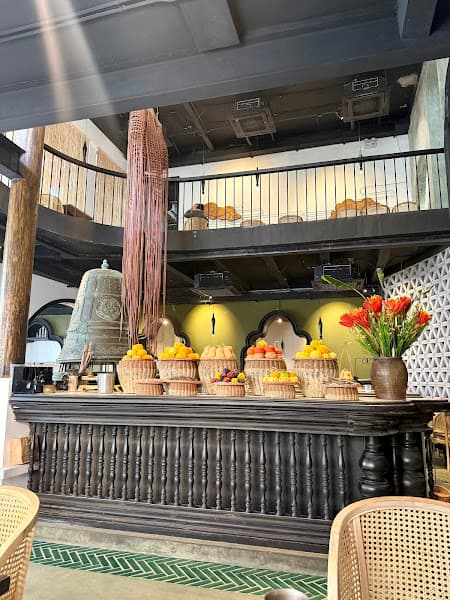 Hình ảnh Sadhu Vegetarian Restaurant - 2