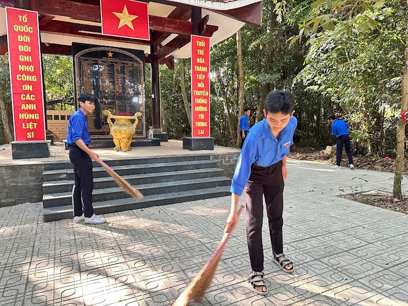 Hình ảnh Di tích lịch sử Năm Trại - 5