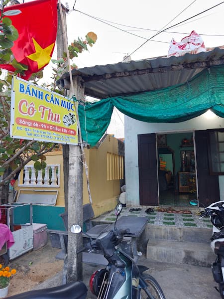 Bánh căn mực cô Thu