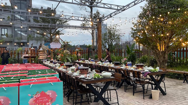 Ảnh bìa TÍA TÔ GLAMPING