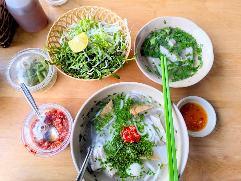 Hình ảnh Bánh canh hẹ - Bún chả cá - Ẩm Thực PHÚ YÊN - 3