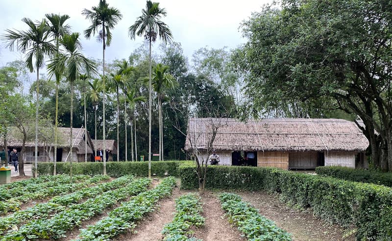 Hình ảnh Nhà cụ Hoàng Xuân Đường (Quê Ngoại Bác Hồ) - 2