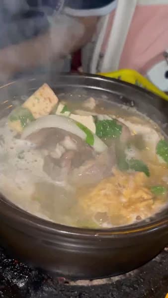 Hình ảnh Lẩu Bò Út Tuyền - 3