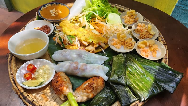 Hình ảnh Quán Nón Huế-Đặc Sản Món Huế-Authentic Hue Food - 5