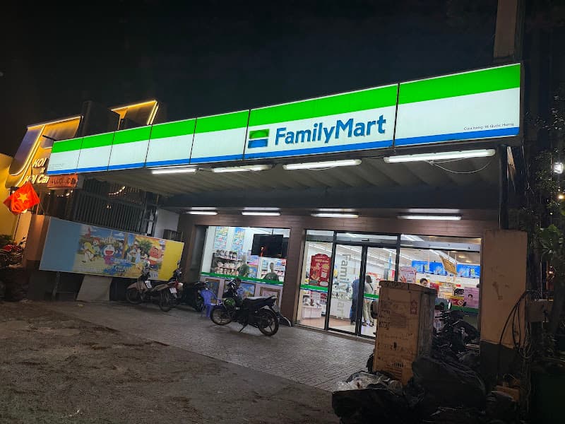 Ảnh bìa FamilyMart Xuan Thuy