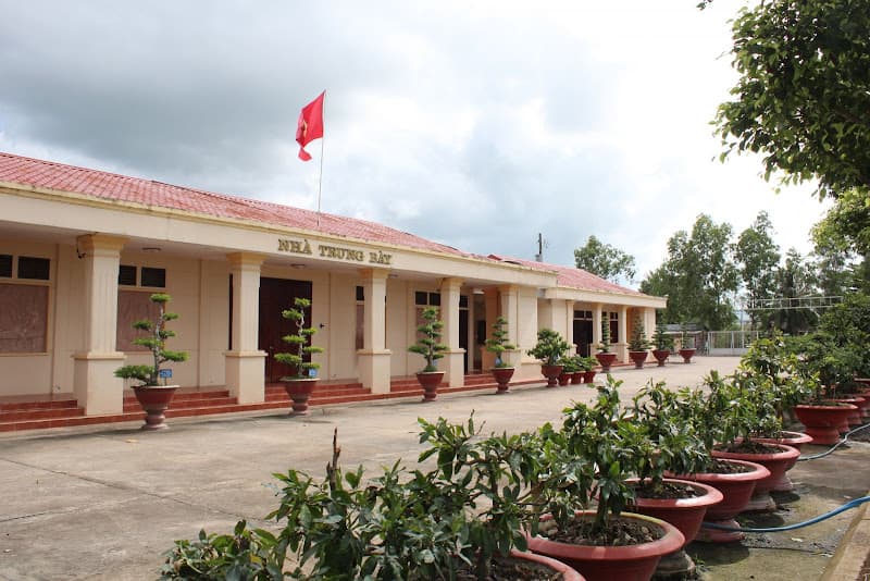 Khu di tích lịch sử cách mạng Cái Ngang