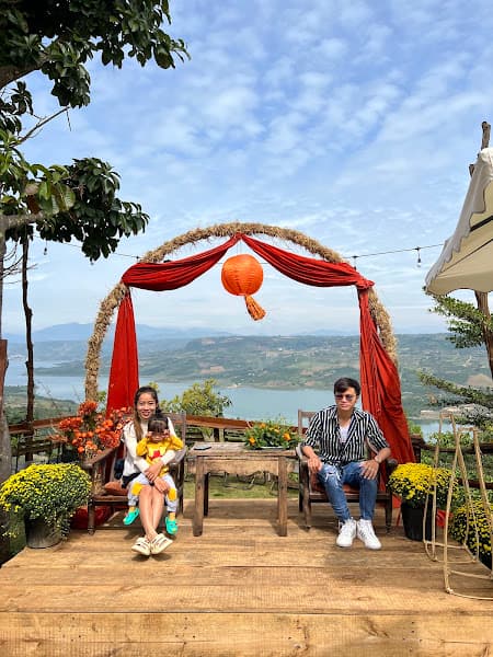 Tuệ Nhi - Tuệ Như