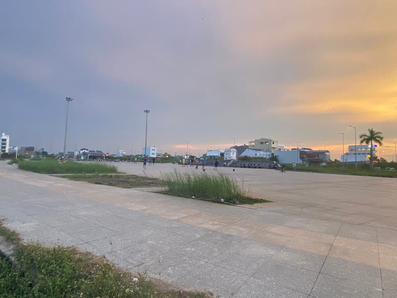 Hình ảnh Quảng trường khu Golden City - 4