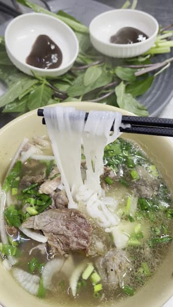 Hình ảnh Phở Hạnh - Huỳnh Mẫn Đạt - 3