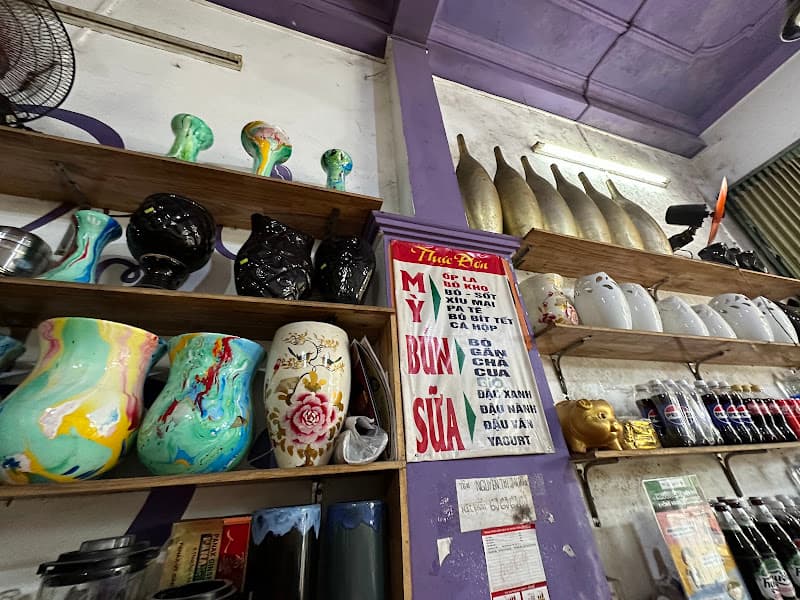 Hình ảnh Cafe -Mì Ốp La - Bò Kho - 4