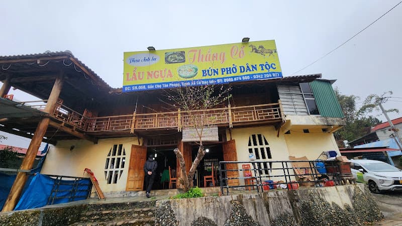 Quán Thắng Cố nhà sàn Lại Châu