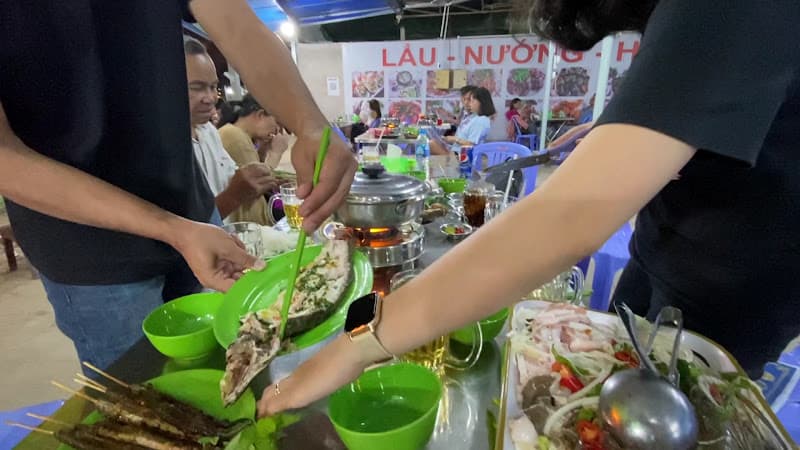 Hình ảnh Nhà Hàng Hải Sản Biển Đông 1 - 4
