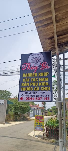 Hình ảnh Cắt Tóc Nam Thủy Barber shop - 2