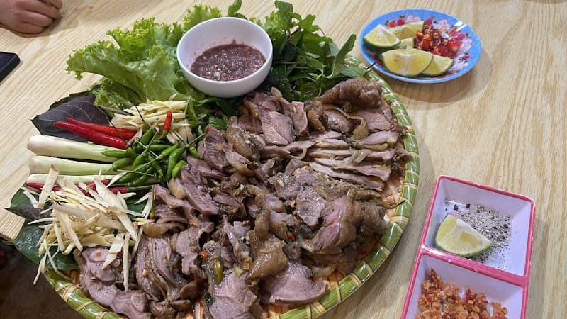 Hình ảnh Lẩu đêm- gà lá é Tao ngộ - 4