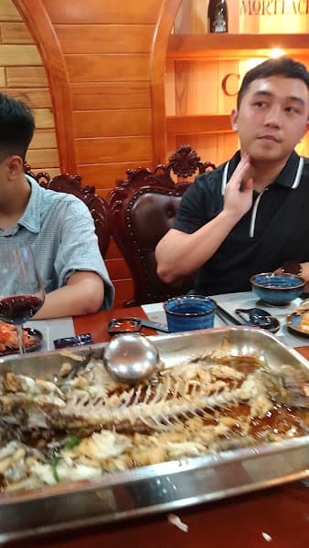 Hình ảnh Nhà hàng Hầm Rượu Vũ Lê - 3