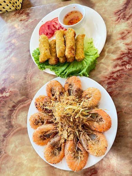 Hình ảnh Yummy 2 Restaurant - 4