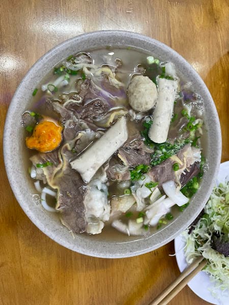 Hình ảnh Bún bò huế ngự bình - 2