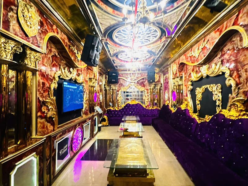 Hình ảnh Karaoke Tina - 10