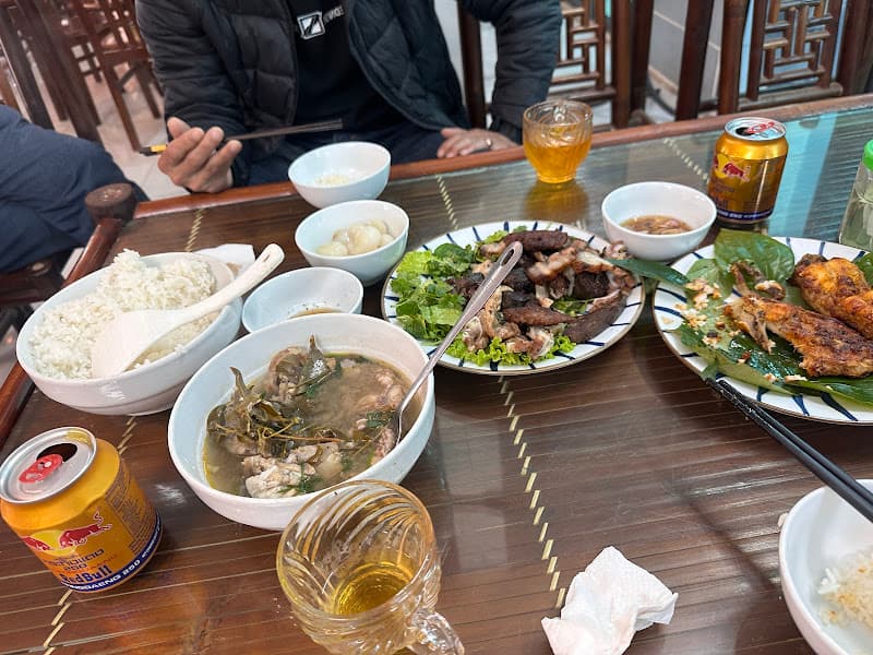 Hình ảnh Nhà hàng Sáu Từng Thanh Thuỷ (Sau Tung Restaurant) - 4