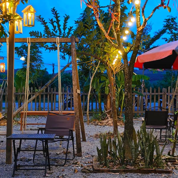 Hình ảnh Chấm Hỏi Coffee & Tea - 2