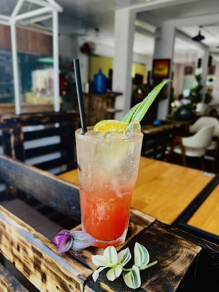 Hình ảnh 06depot cafe - 5