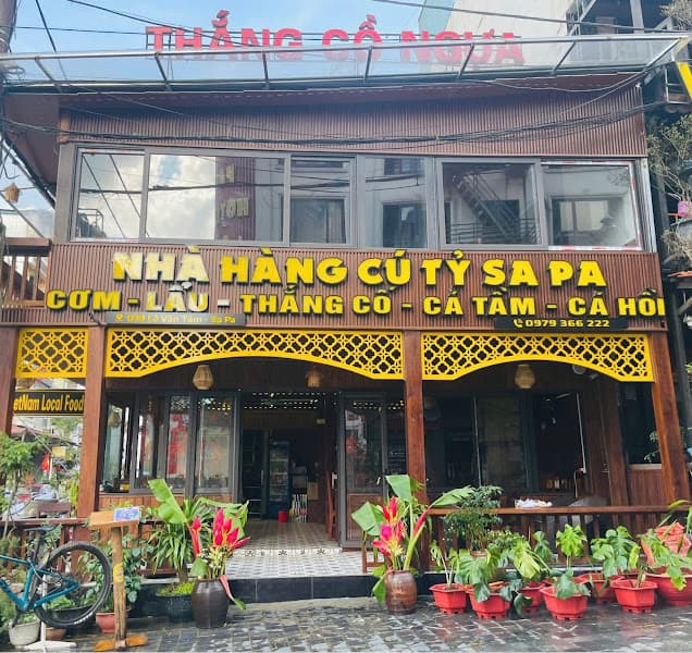 Nhà hàng Cú Tỷ Sa Pa
